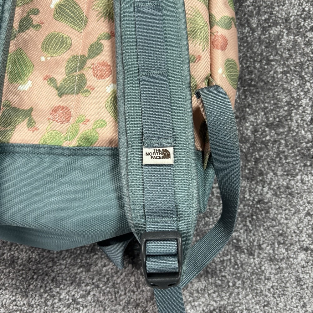 The North Face Everyday Tote Pack Backpack Cactus All Over Print School Hiking - Picture 5 of 10